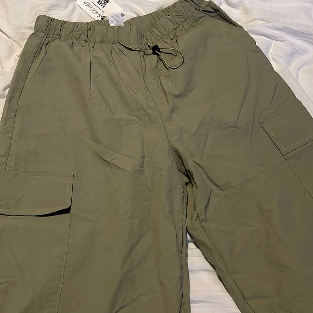 Alicia dimichele boutique brand new with tags  cargo pants